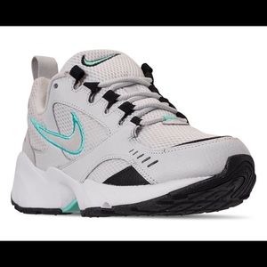 WOMENS NIKE AIR HEIGHTS